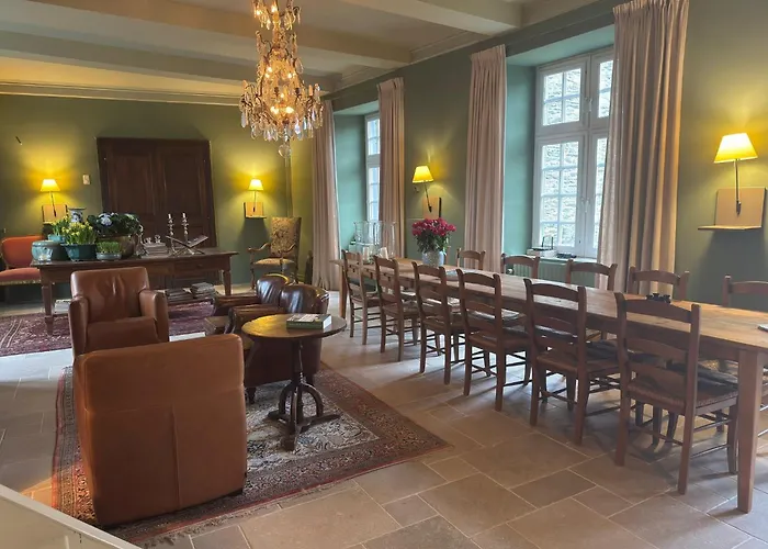 Chateau De Tavigny * Уффализ